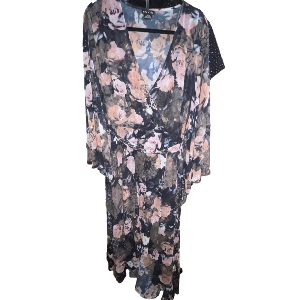 City Chic floral belted maxi dress. Size 18, but runs larger